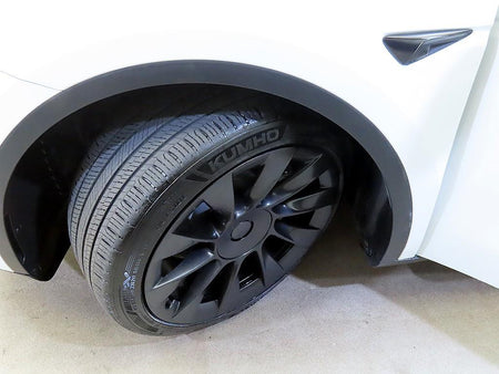 Tesla Model Y — photo 20
