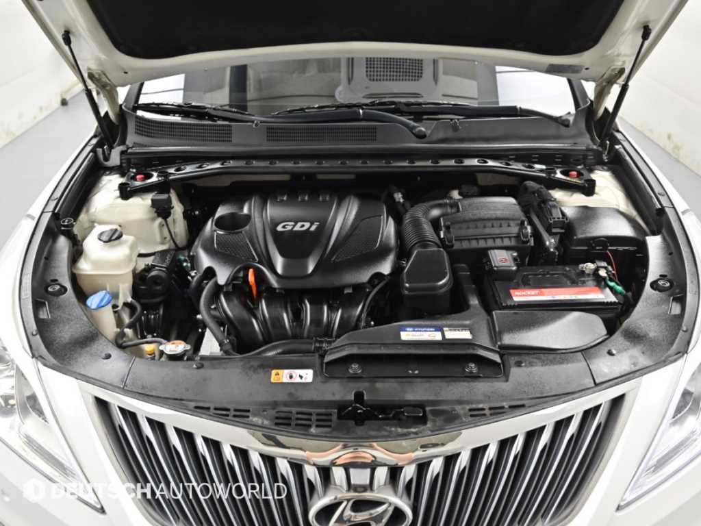 Hyundai Grandeur — photo 07