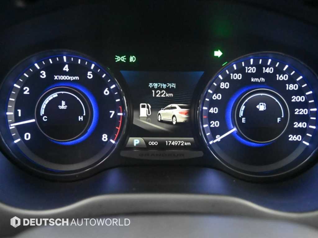 Hyundai Grandeur — photo 09