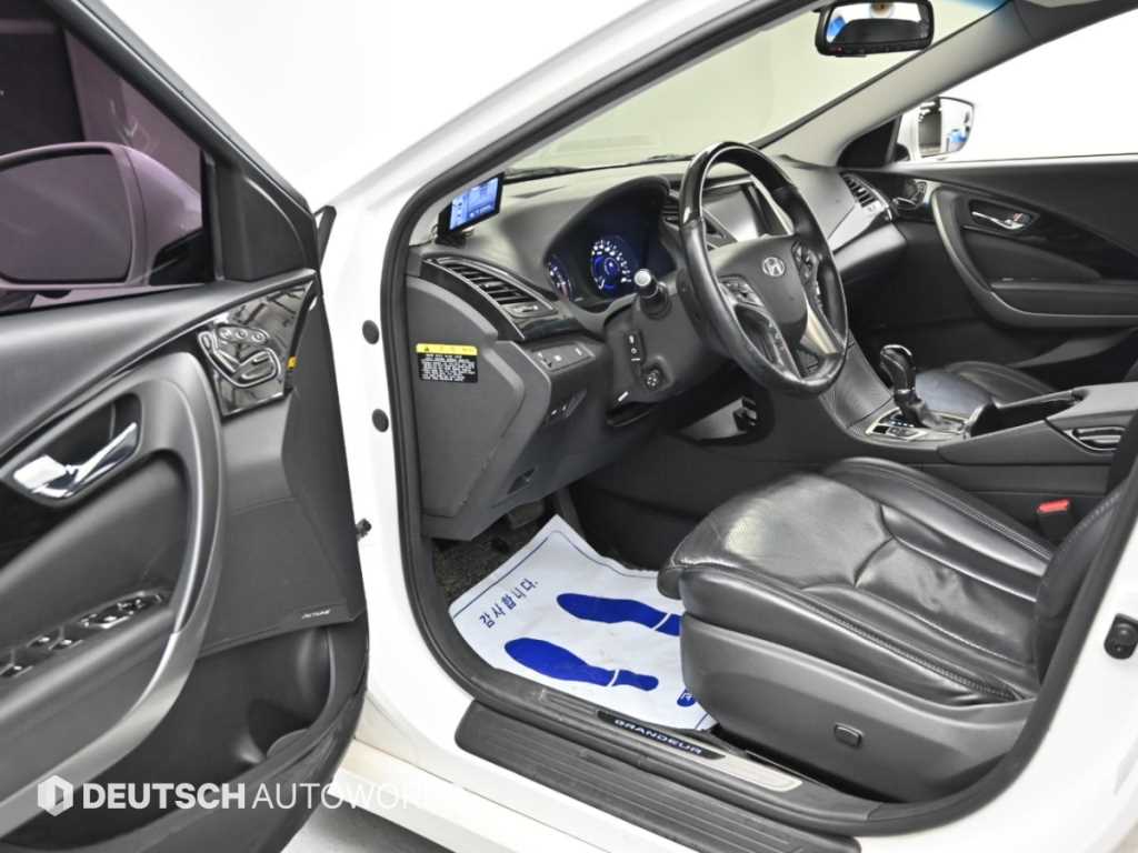 Hyundai Grandeur — photo 10