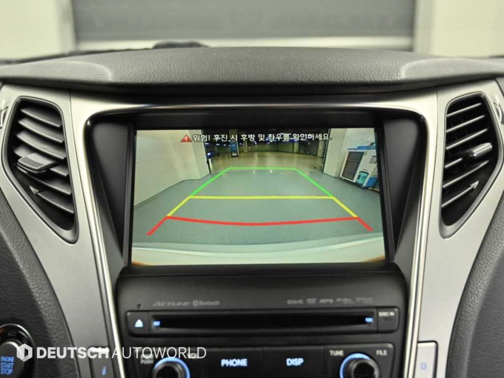 Hyundai Grandeur — photo 17