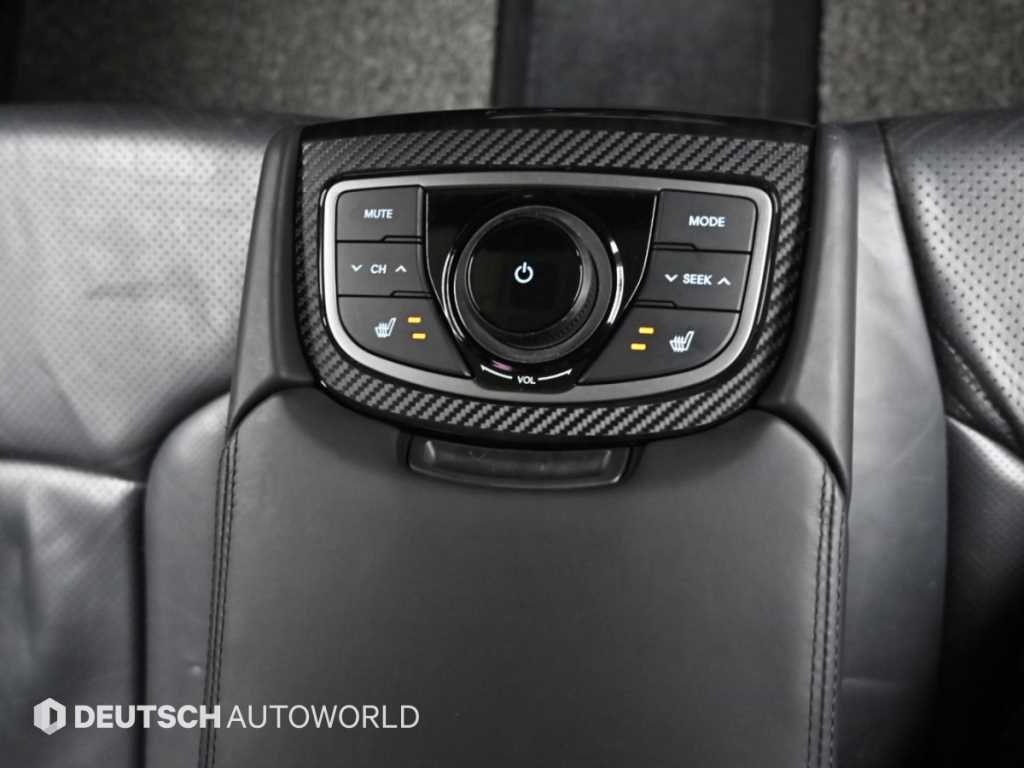 Hyundai Grandeur — photo 19