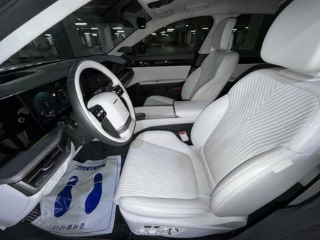 Hyundai Grandeur — photo 01
