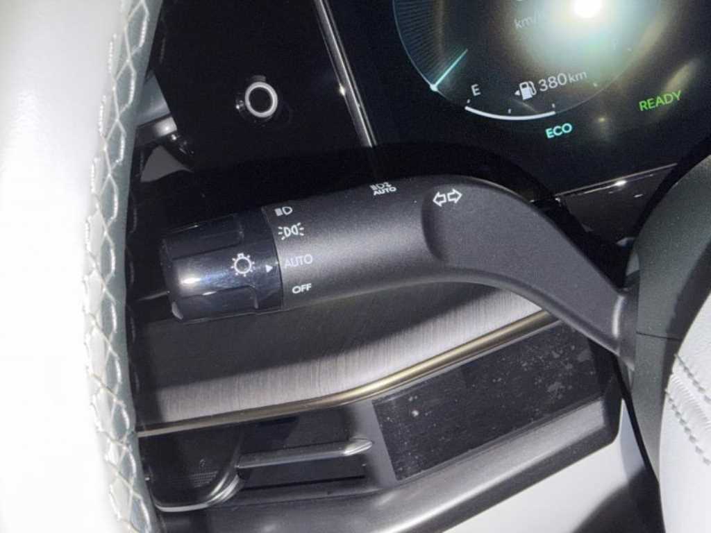 Hyundai Grandeur — photo 14