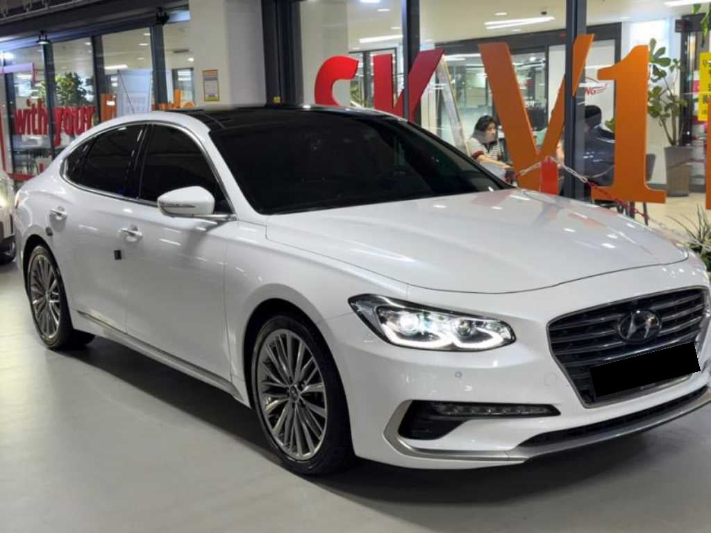 Hyundai Grandeur — photo 02