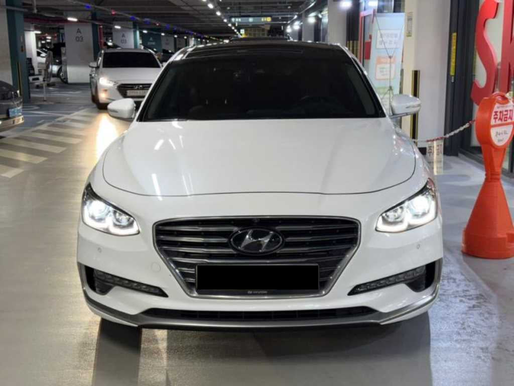 Hyundai Grandeur — photo 03