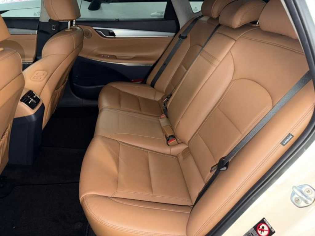 Hyundai Grandeur — photo 07