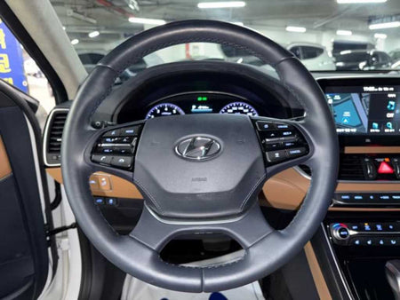 Hyundai Grandeur — photo 08