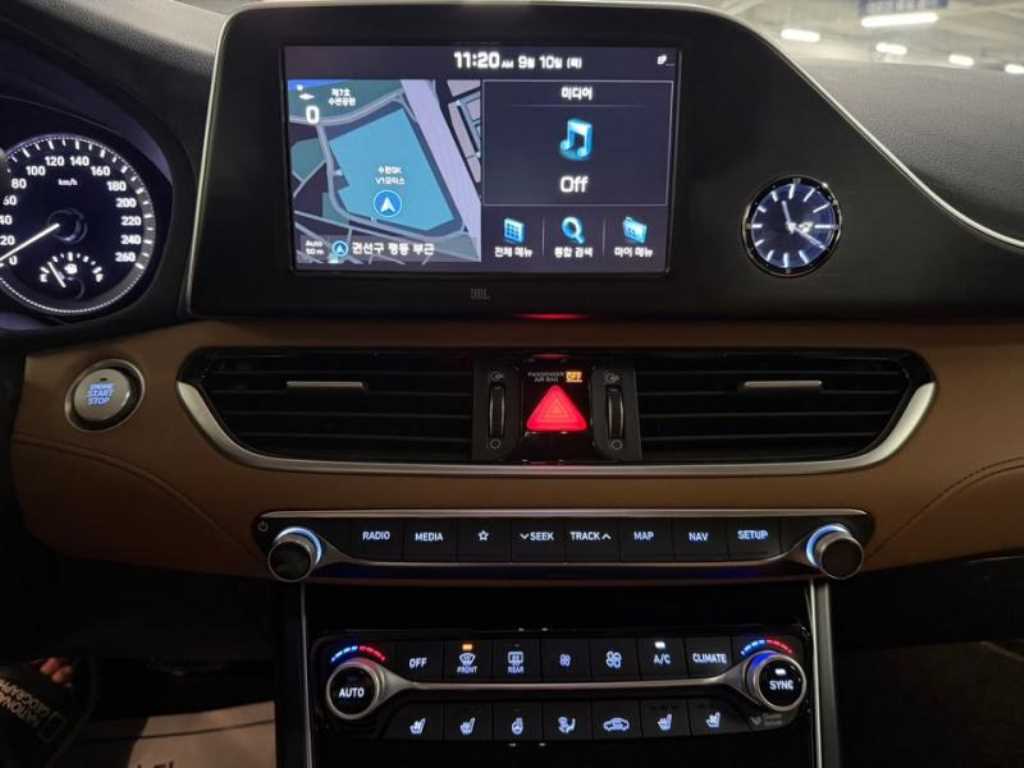 Hyundai Grandeur — photo 10