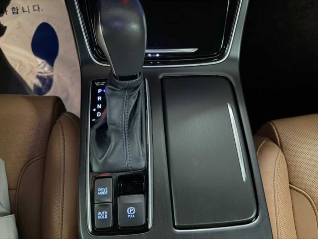 Hyundai Grandeur — photo 12
