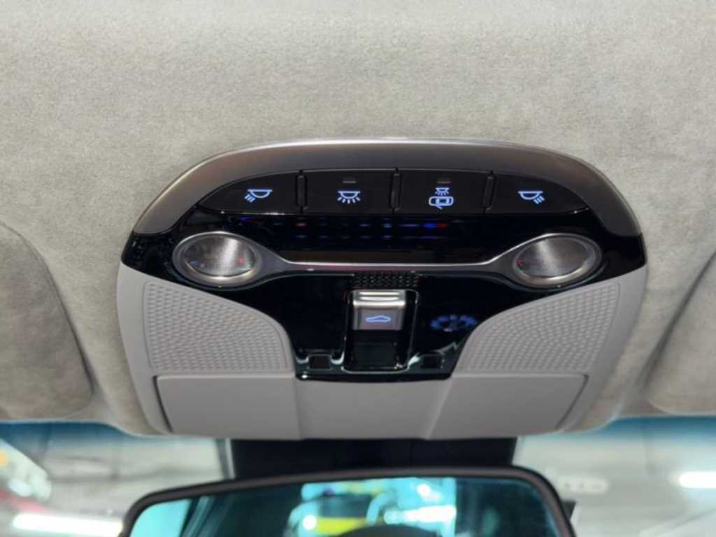 Hyundai Grandeur — photo 16