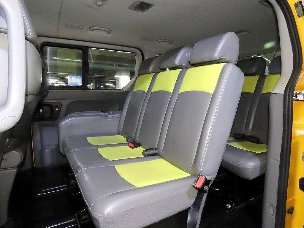 Hyundai Starex — photo 07