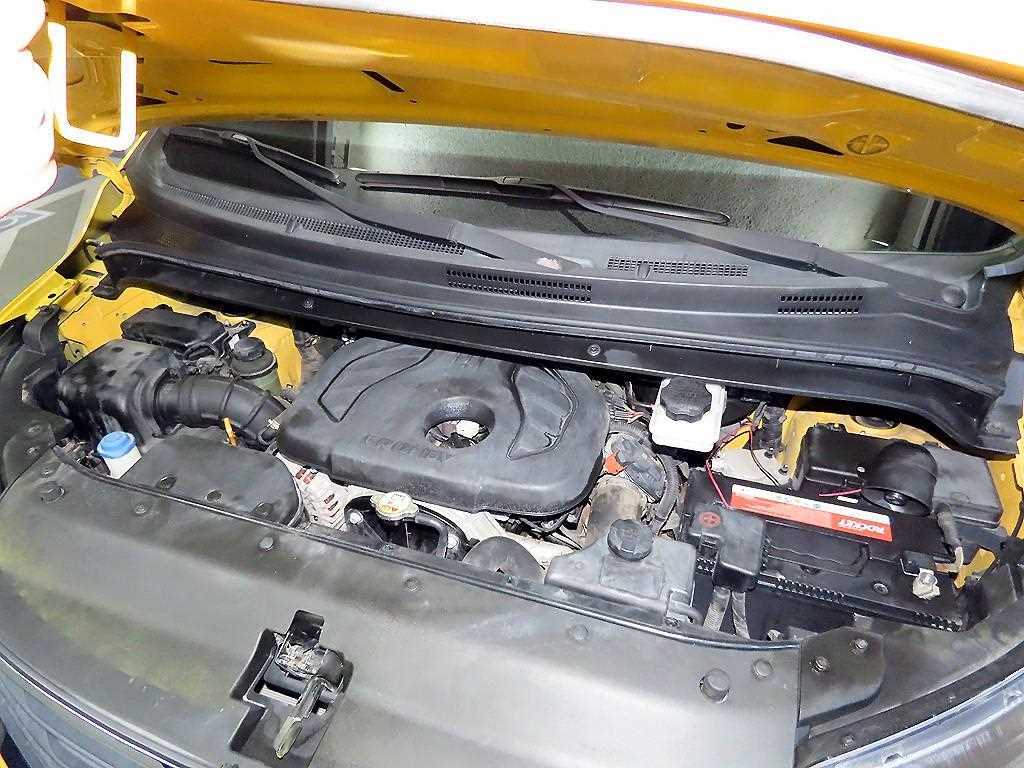 Hyundai Starex — photo 19