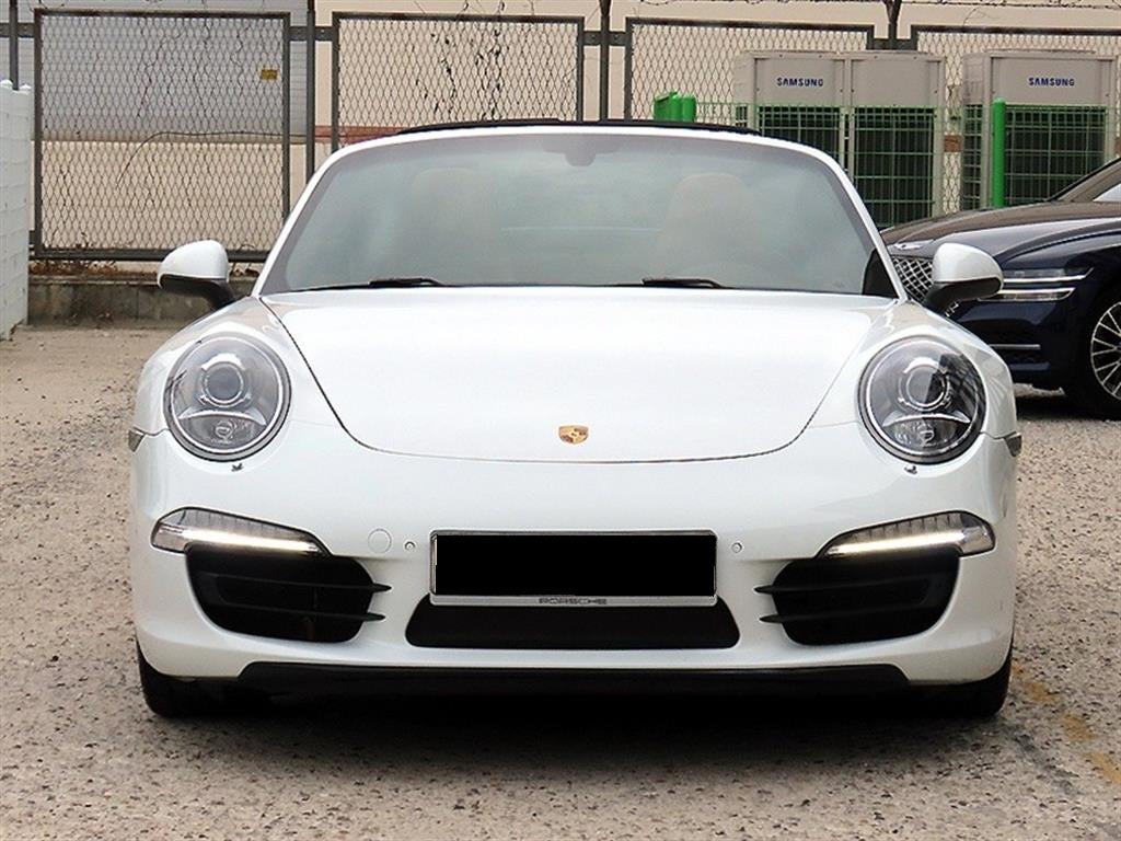 Porsche 911 — photo 01