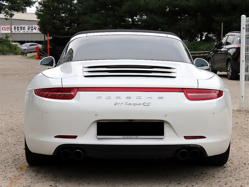 Porsche 911 — photo 07