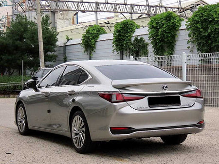 Lexus ES — photo 03