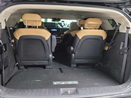 Kia Carnival — photo 05