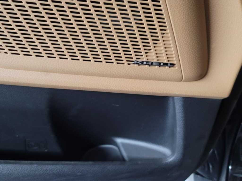 Kia Carnival — photo 18