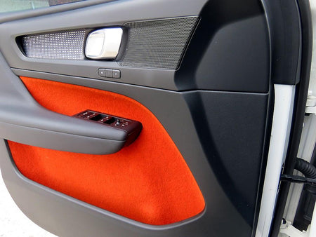 Volvo XC40 — photo 11