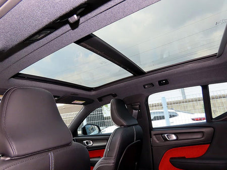 Volvo XC40 — photo 15
