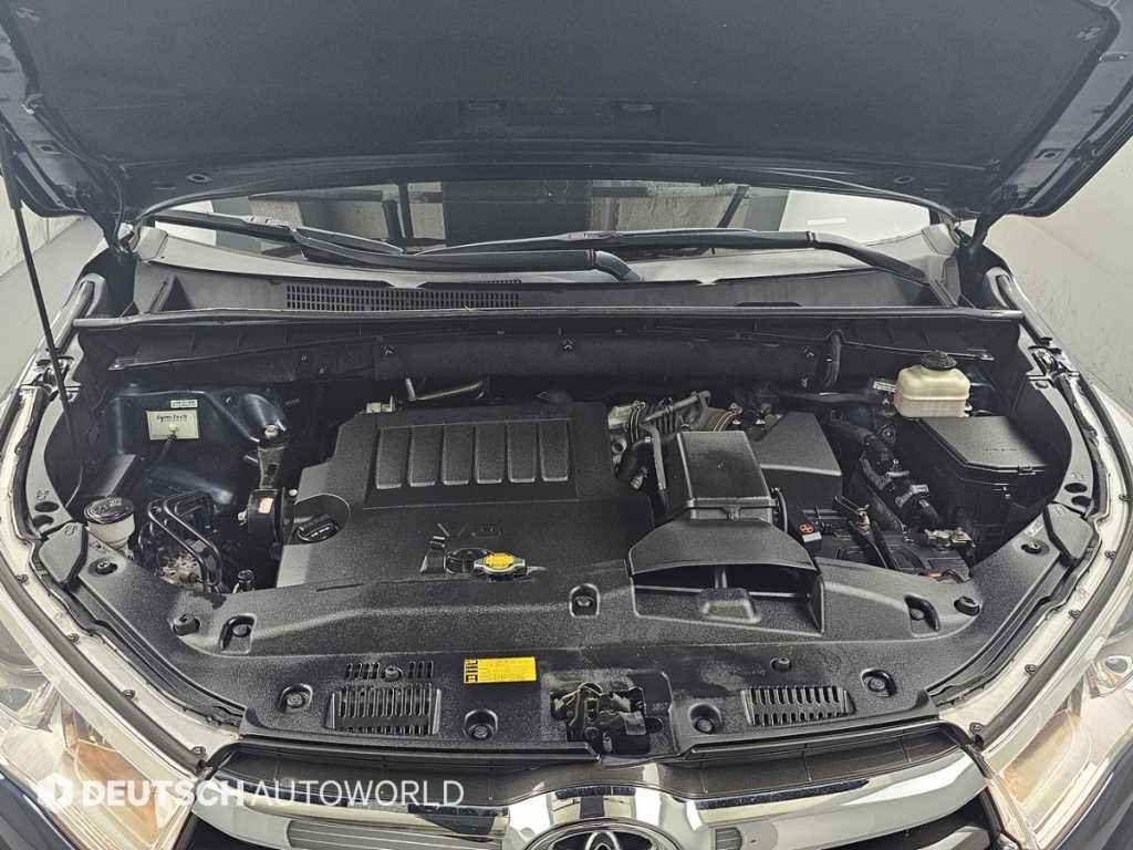 Toyota Highlander — photo 06