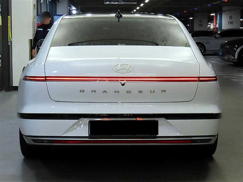 Hyundai Grandeur — photo 05