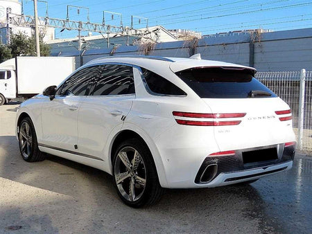 Genesis GV70 — photo 03