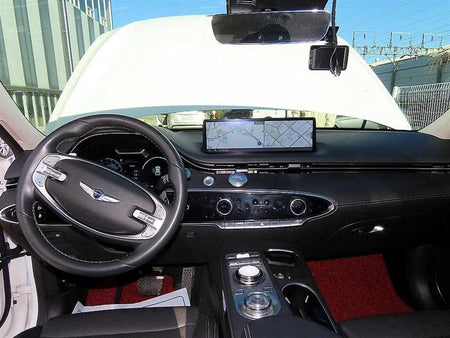 Genesis GV70 — photo 07