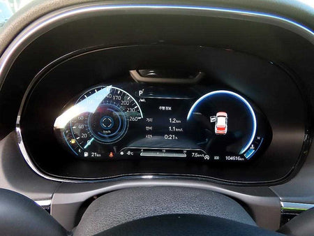 Genesis GV70 — photo 09