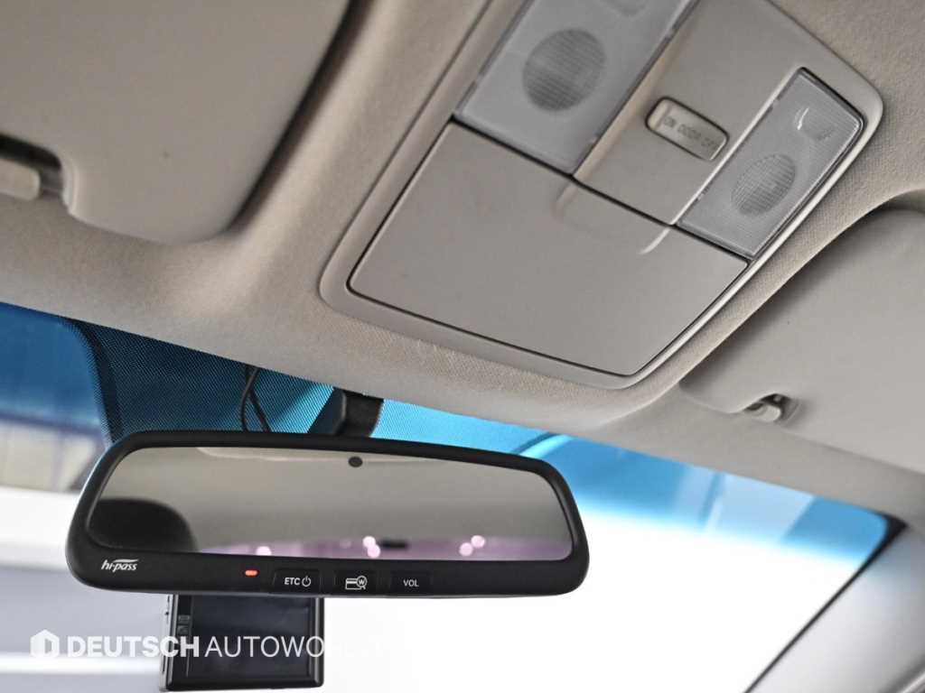 Kia K3 — photo 17
