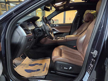 BMW X6 — photo 08