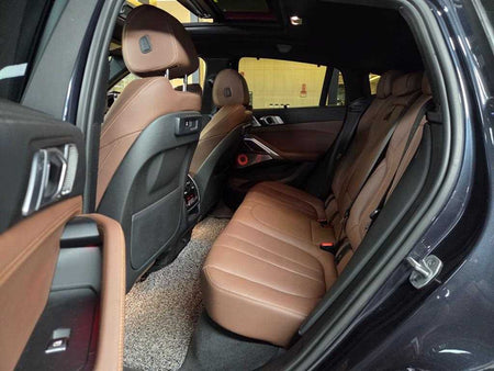 BMW X6 — photo 09