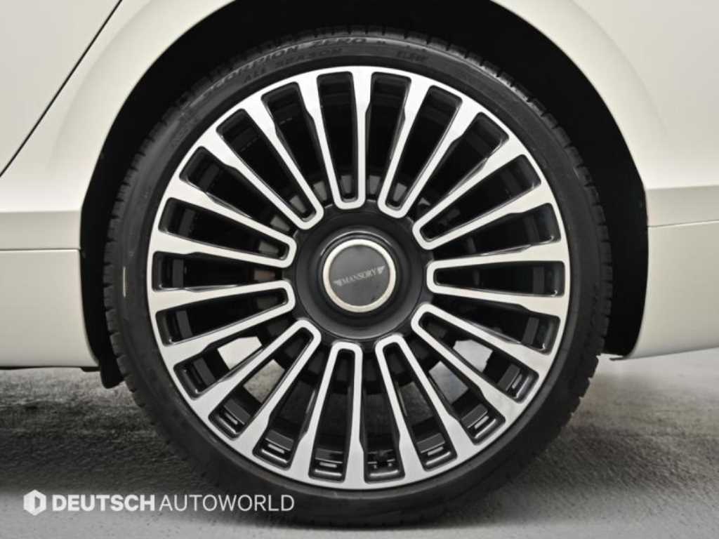 Bentley Flying Spur — photo 05