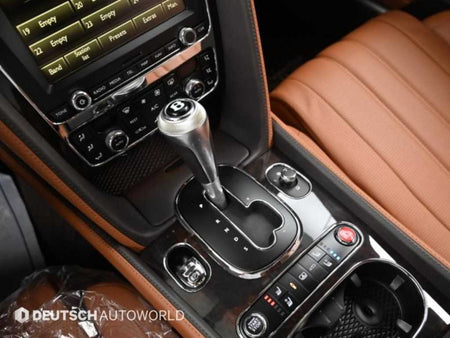 Bentley Flying Spur — photo 09