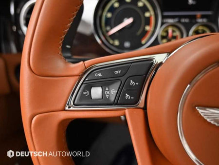 Bentley Flying Spur — photo 17