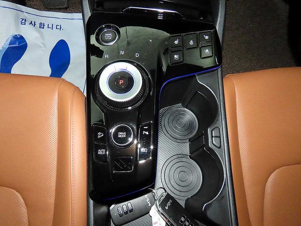 Kia Sportage — photo 12