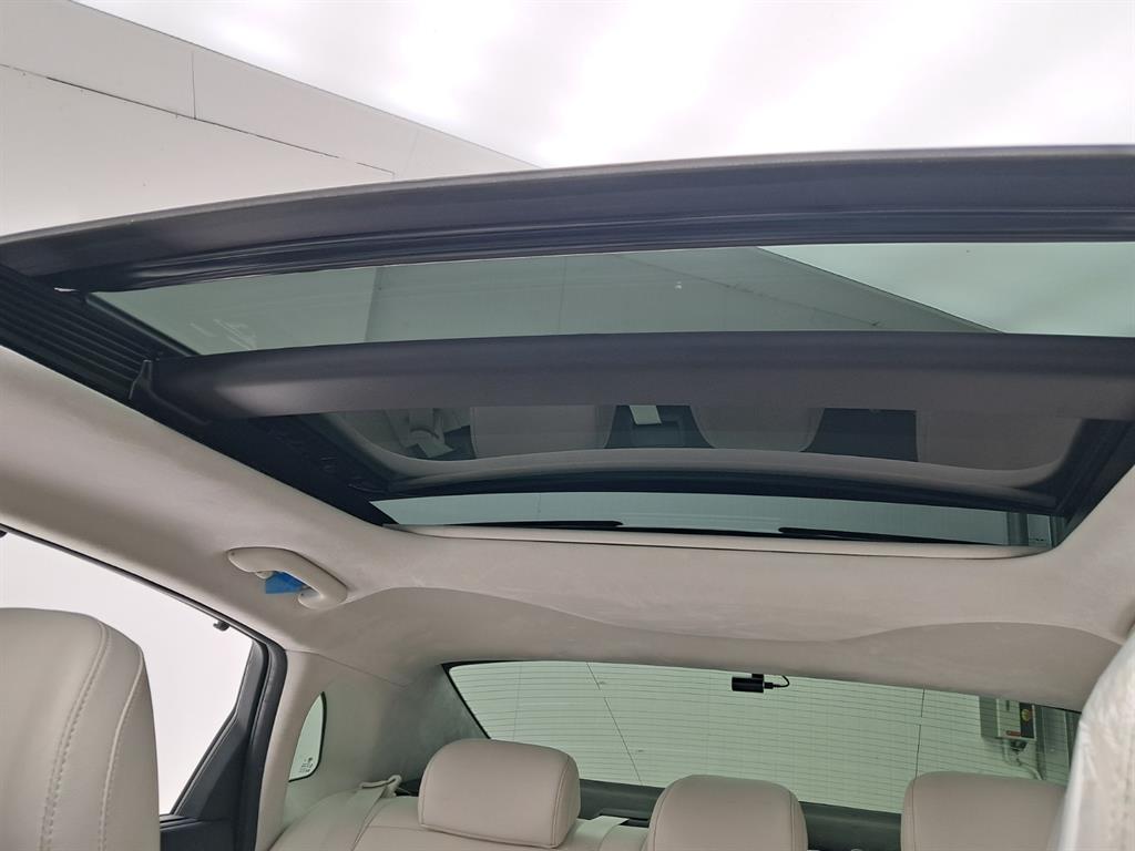 Hyundai Grandeur — photo 17