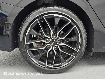 Kia K5 — photo 05