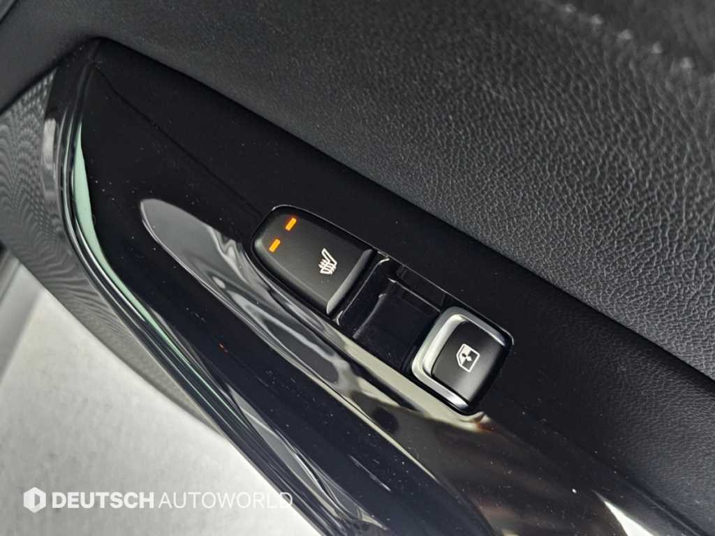 Kia K5 — photo 16