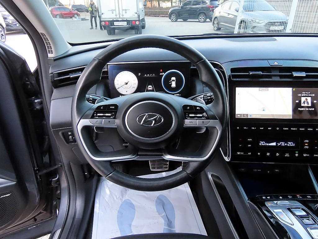 Hyundai Tucson — photo 08