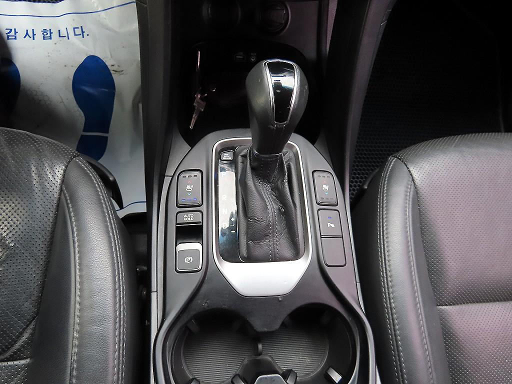 Hyundai Maxcruz — photo 10
