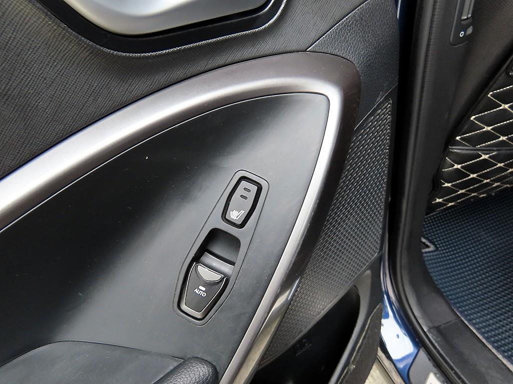 Hyundai Maxcruz — photo 14