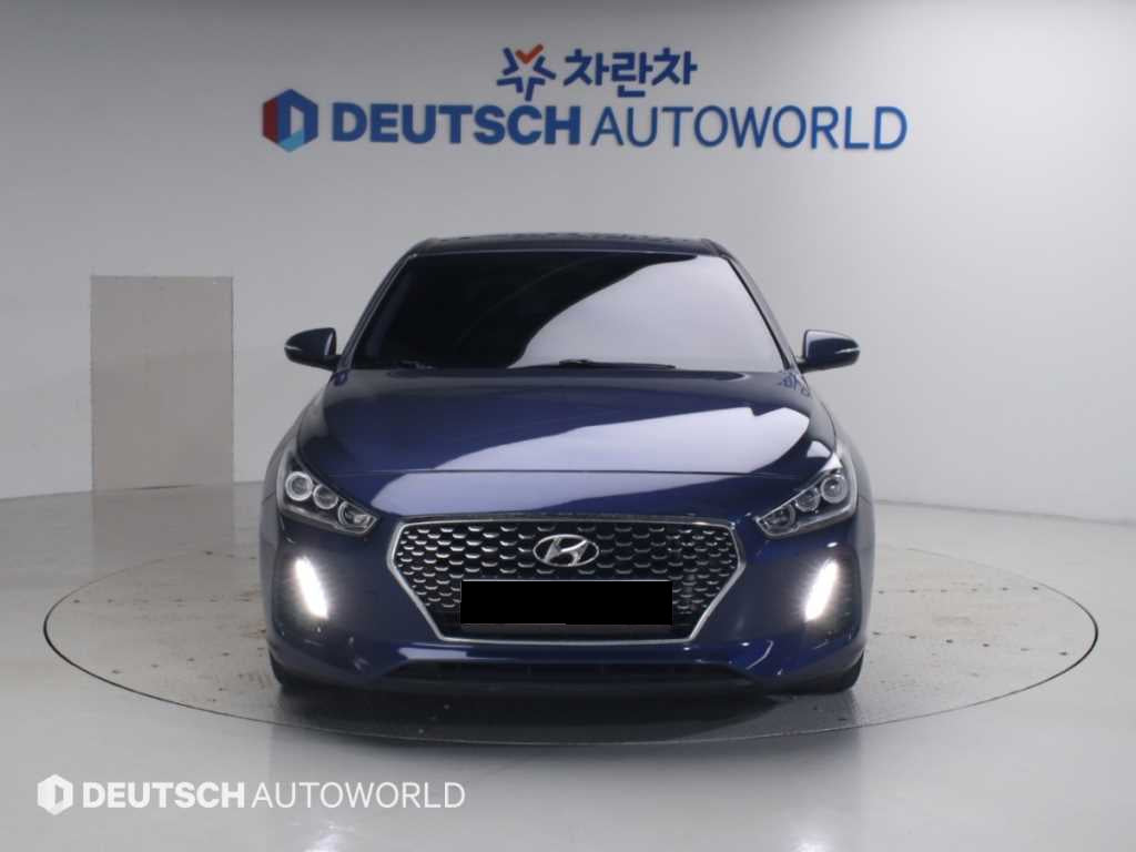 Hyundai i30 — photo 03