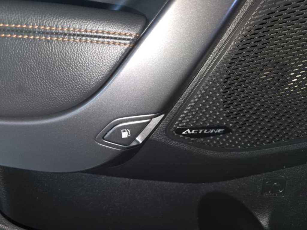 Hyundai Santafe — photo 12