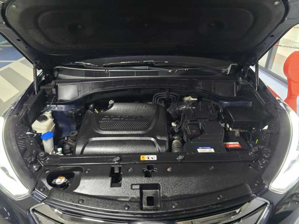 Hyundai Santafe — photo 19