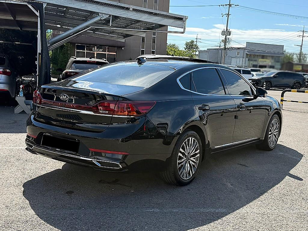 Kia K7 — photo 04