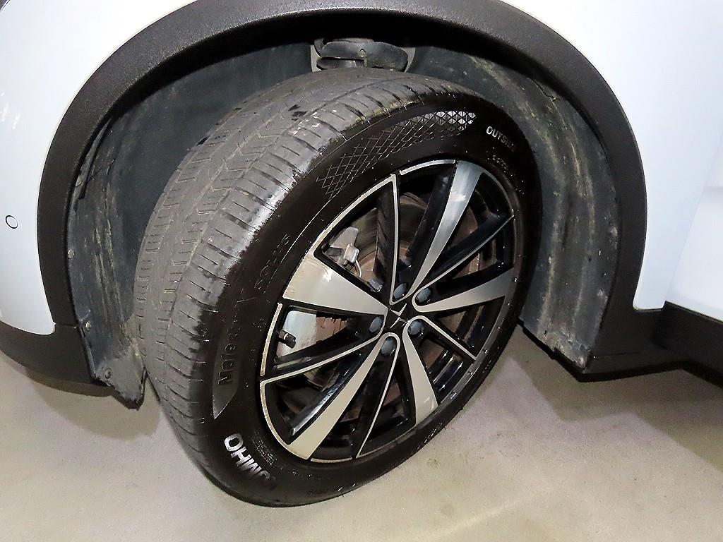 Polestar Polestar 2 — photo 20