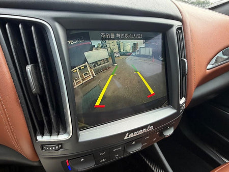 Maserati Levante — photo 15