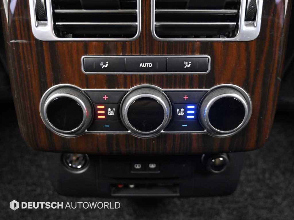 Land Rover Range Rover — photo 16