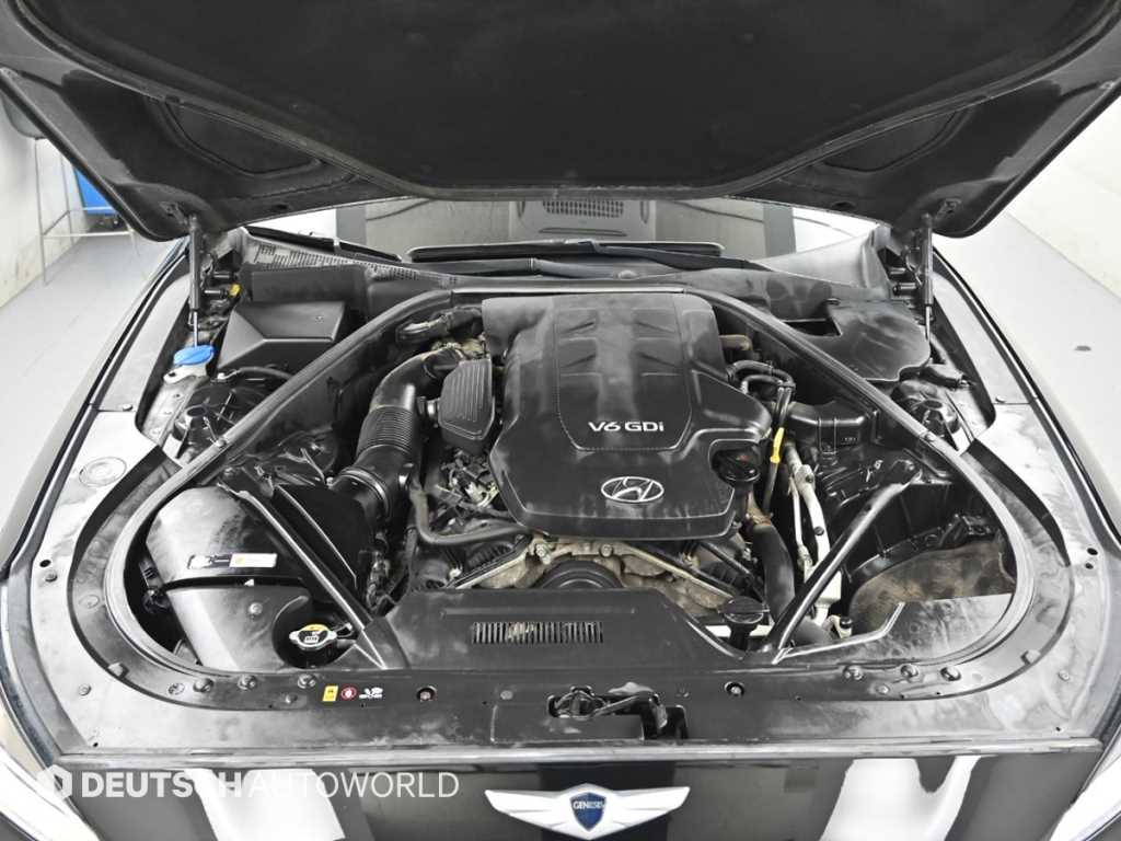 Hyundai Genesis — photo 06